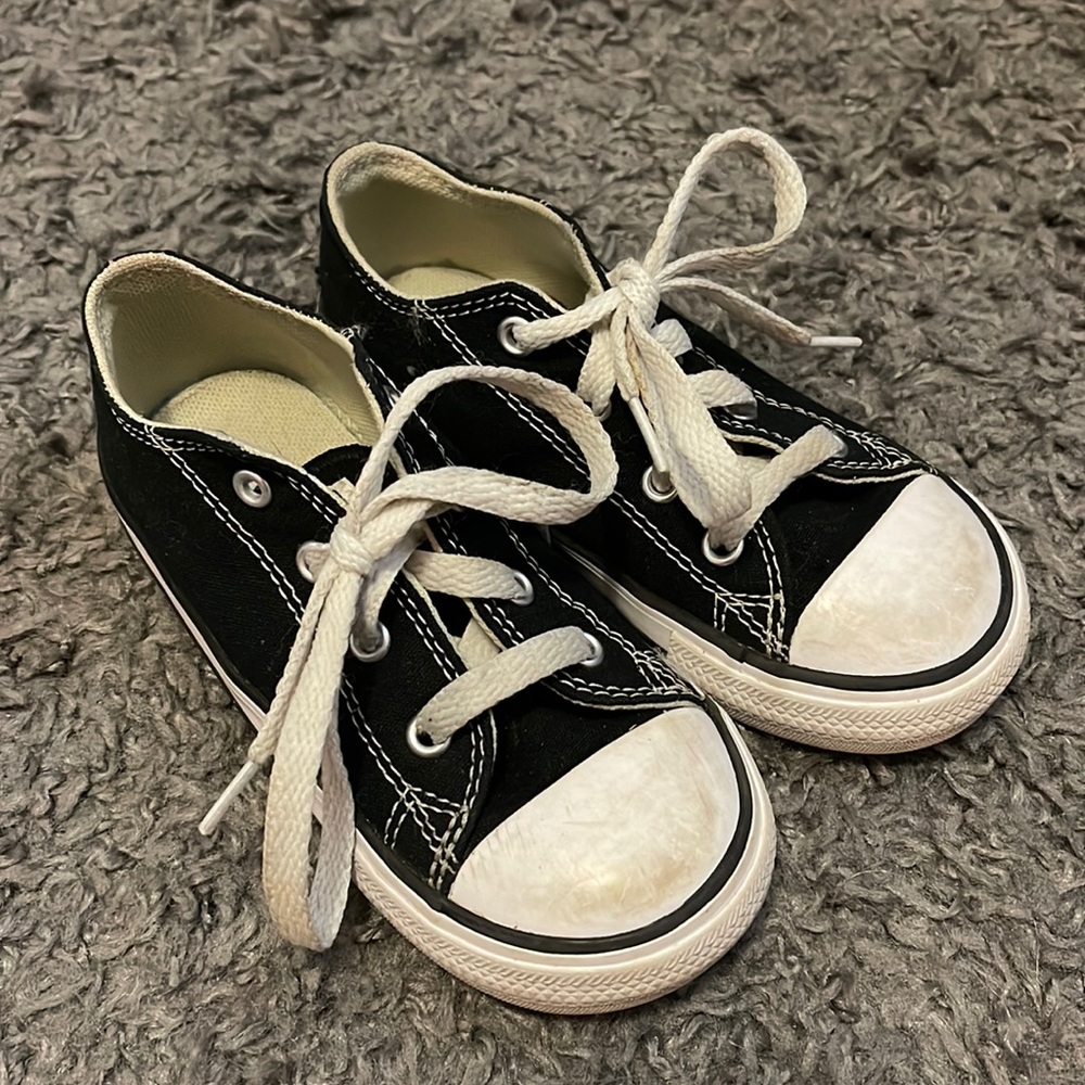 Play Converse